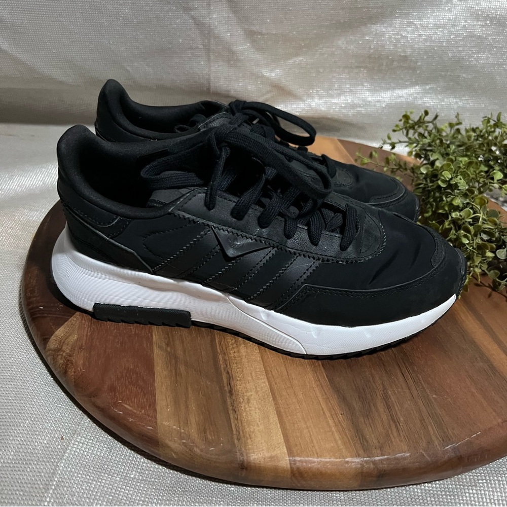 Adidas Originals Retropy F2 (GW 5472) Running Shoes Sneakers Black